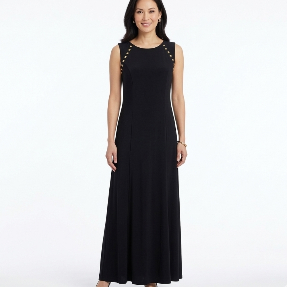 Wide Sweep Black Maxi Dress EUC